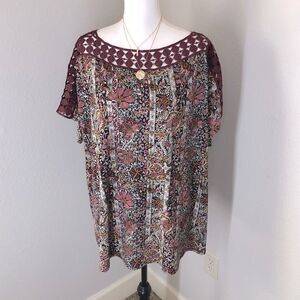 Cato burgundy floral abstract crochet detail short sleeve top size 22/24W